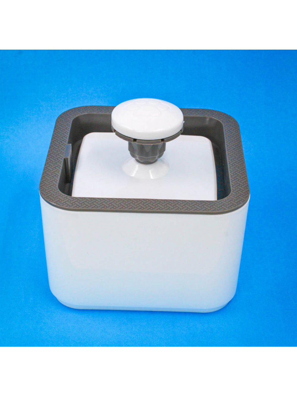 Fonte Bebedouro Gatos Cães Automatico Com Filtro USB Bivolt 2,5 Litro Cor:Branco