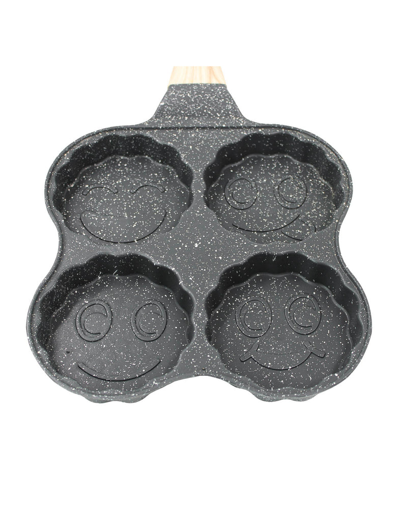 Frigideira 4 Ovos Antiaderente Com Alça Hamburguer Panqueca Cozinha Cor:Preto