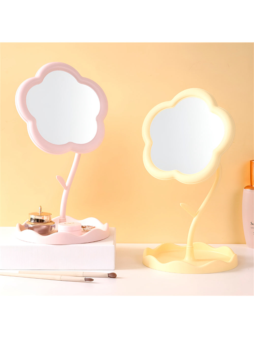 Espelho de Mesa para Maquiagem Formato Flor Decorativo Cor:Amarelo