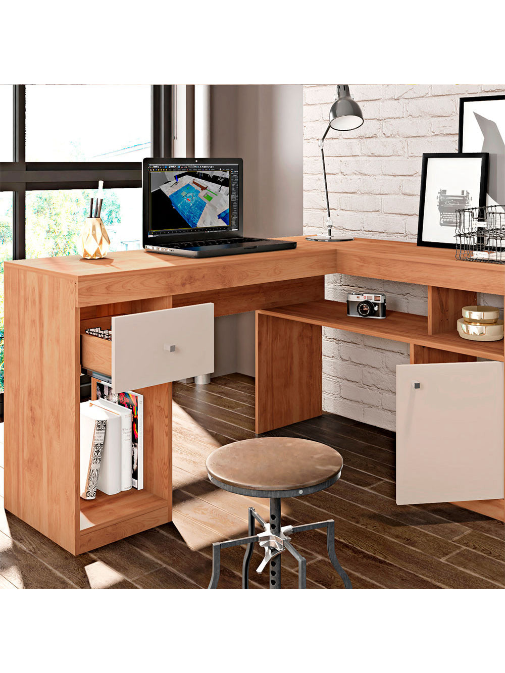 Mesa De Computador Com Porta e Gaveta Nilo Caemmun