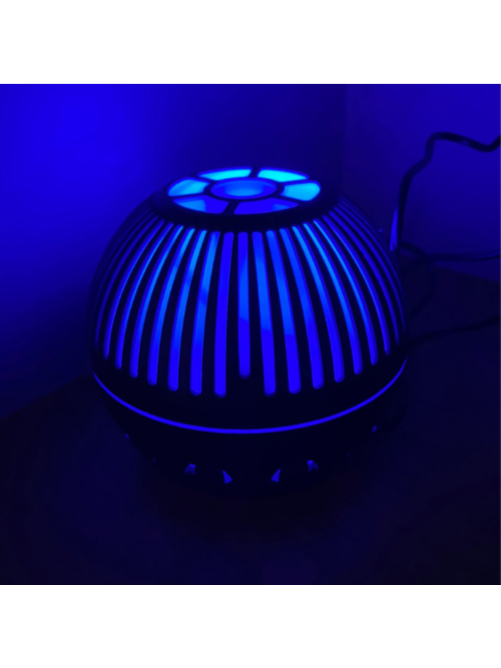 Umidificador Difusor De Aroma Ultrassonico Luz De Led Bola Rajada Cor:Mogno